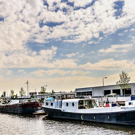 B&B Woonschip Robbedoes อาเมอร์สฟอร์ต ภายนอก รูปภาพ