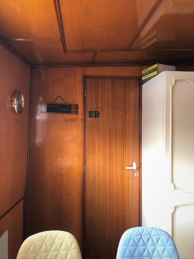 B&B Woonschip Robbedoes อาเมอร์สฟอร์ต ภายนอก รูปภาพ